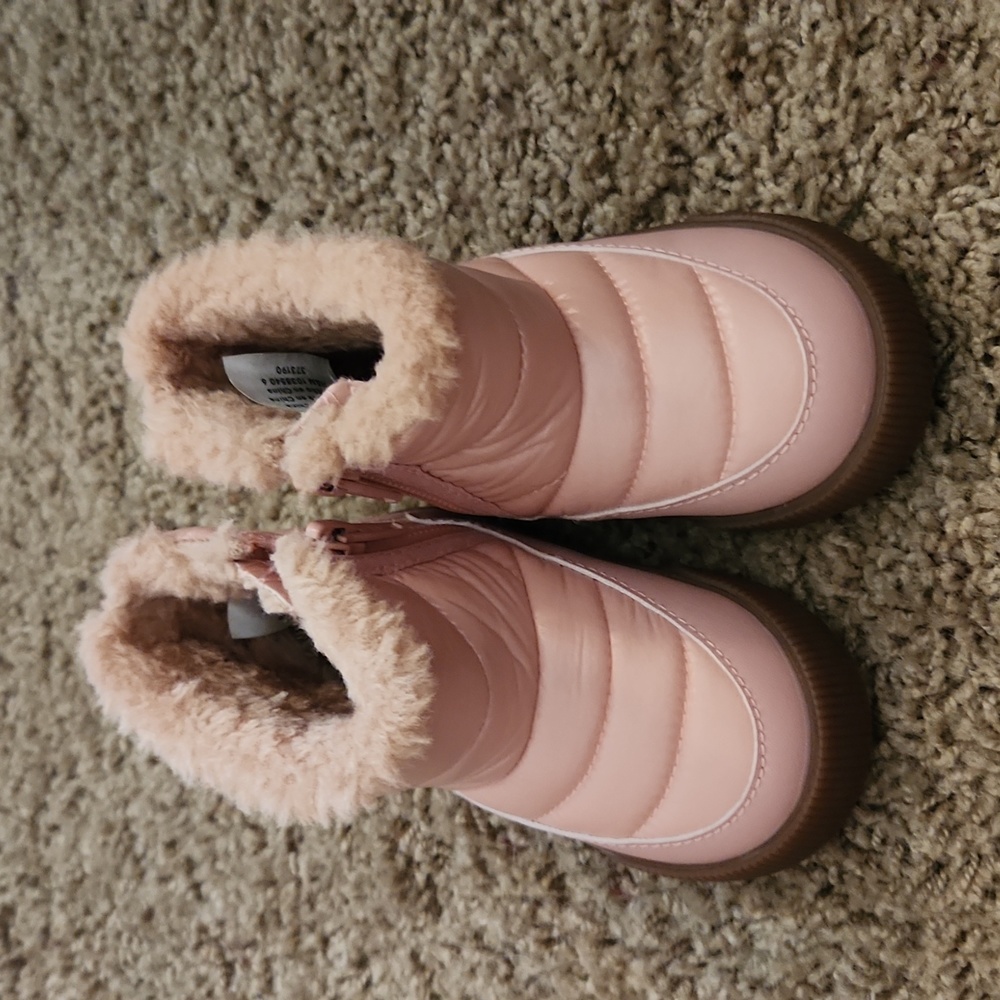 NWOT H&M lined baby boots 4-5